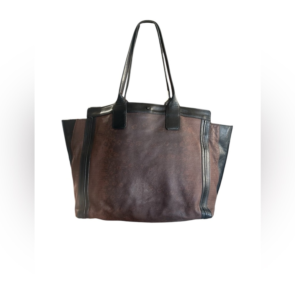 Chloe Allison Leather Tote-Brown/Black. This Bag is in EXCELLENT condition!